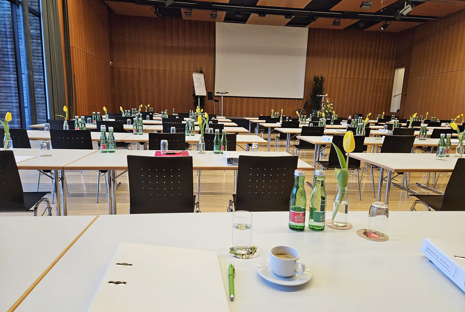 Hormonschulung Event der Rheinapotheke Höchst - vor Beginn